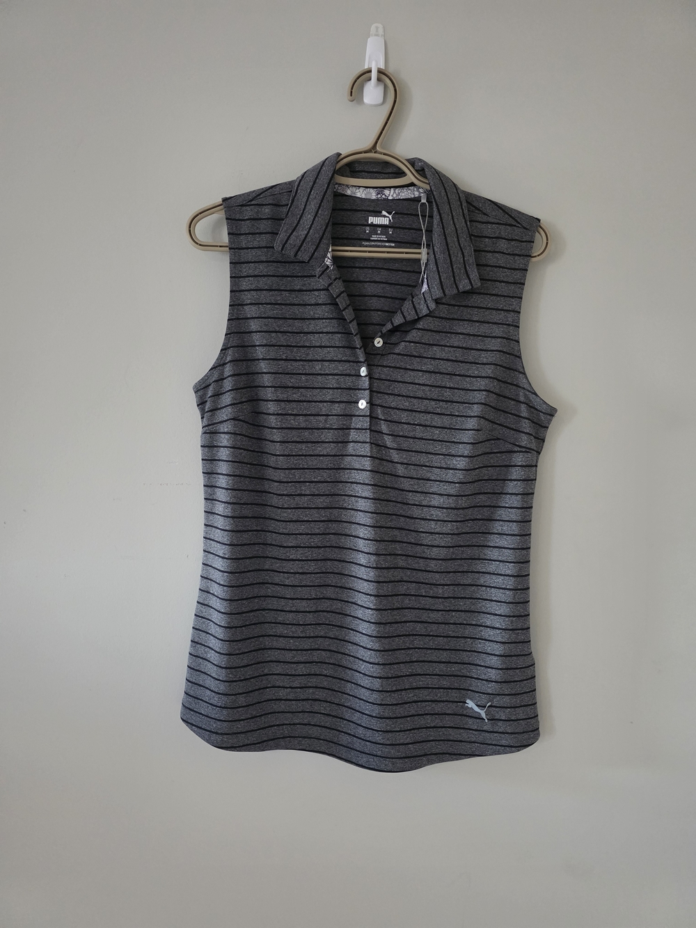 Puma Women’s Sleeveless Stripe Golf Polo Size Large